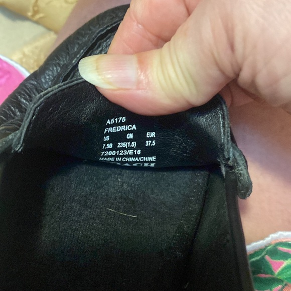 Coach black leather loafer - Picture 5 of 7